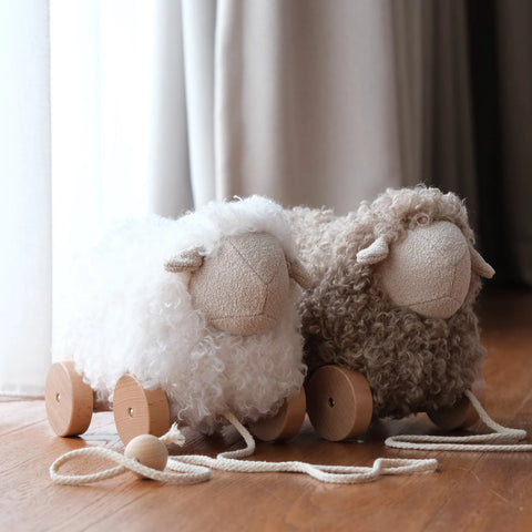 Pull Along Sheep